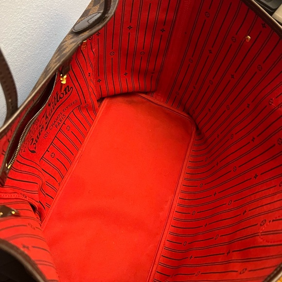 Louis Vuitton Brown Checkered Tote Bag - Picture 8 of 16